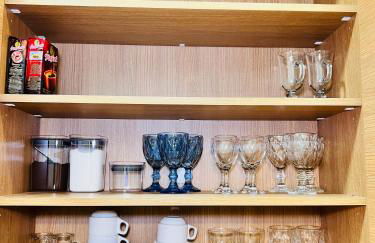 Granja Brasil - Lindo Studio - Com Piscina e Lazer - No Centro de Itaipava - Foto 69