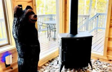 Outstanding Retreat with Dock, Game Space and Lake Views in Wisconsin - Foto 78