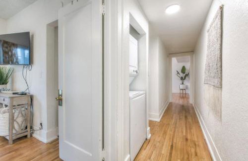 Carson Flats Apt 4 - 1BR Near BOK, OSU Med, Dtwn - Photo 12