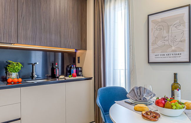 Icon H 406 Suite Business - Photo 3