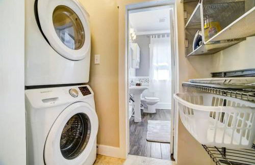 Southtown Downtown Home Walk to Riverwalk - Foto 16