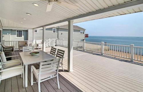 Cozy Beach - Direct Waterfront! - Foto 15