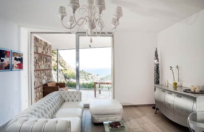 Exclusive Residence With Pool, Breathtaking Views on Taormina and on the sea - Foto 11