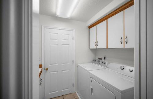 The BYU Fan Club - Close to BYU - Family Retreat - Foto 27