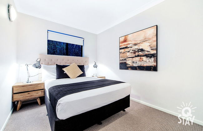 Sardinia 7 Bedroom Waterfront House - Q Stay - Foto 2