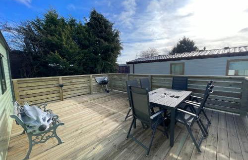 6 Rannoch, lovely holiday static caravan for dogs & their owners. - Photo 2