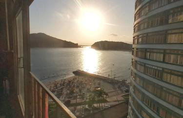 Lindo apartamento com vistas na praia do Gonzaguinha - Foto 8