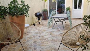 Maison des glycines au bord du Doubs - Foto 4