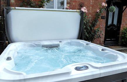 Falstaff Cottage, NEW HOT TUB, Sleeps up to 5, Stratford upon Avon - Foto 34