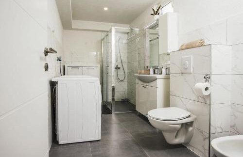 Holiday home Leko with outdoor pool and hot tub , can fit 22 people - Foto 15