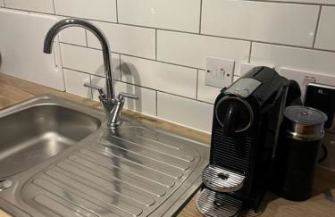 Garden Flat near train station - Foto 16