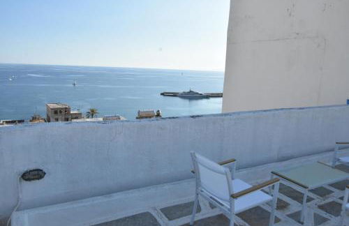 Modern Apartment with Stunning Piraeus Views - Foto 3