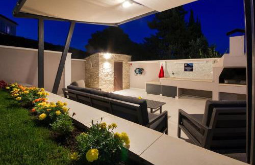 House Breeze - Premantura, 4 bedroom house with pool, jacuzzi, sauna and gaming room - Foto 48