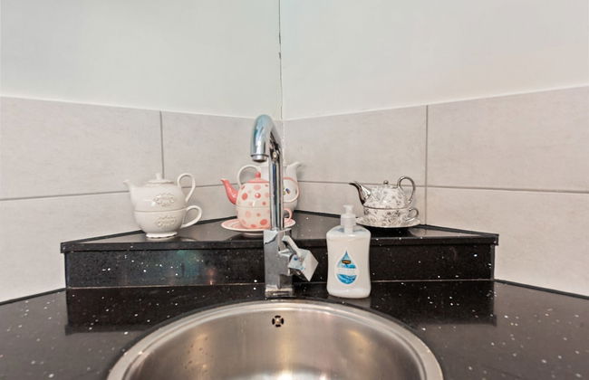 Enticing Holiday Home in Eastermar near Burgumer Mar Lake - Photo 22