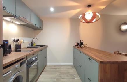 Instant Plaisirs - T2 60m2 avec Terrasse et Balnéo privative - Foto 4