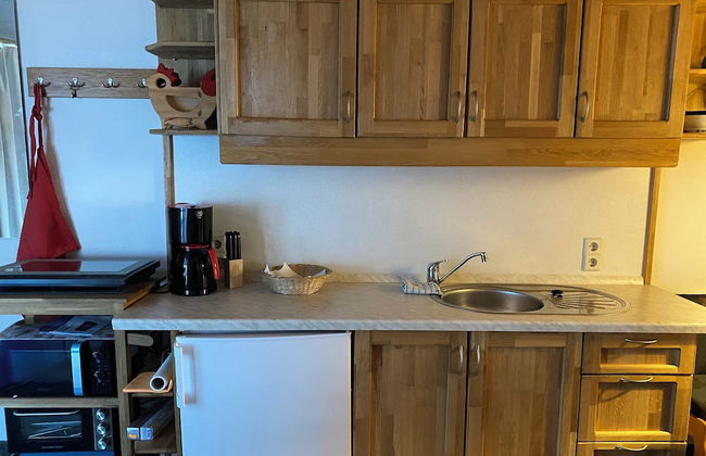 Cozy ans Spacious Apartment With Scenic Views - Photo 3