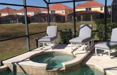 4bd Villa with Solar Heated Pool Near Disney No resort Fee home - Foto 9