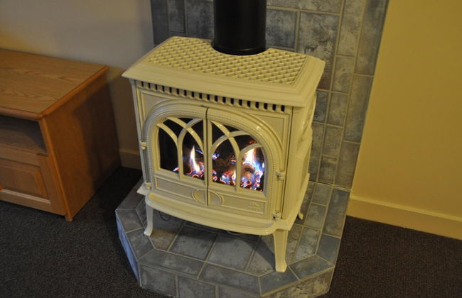 Attitash Mountain Village - Photo 2