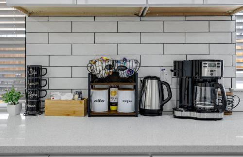 Frisco Getaway Hometel w the Spa and Outdoor Kitchen - Foto 3