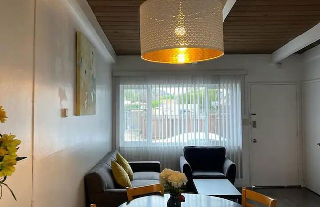 New 2BR Home w Parking Laundry in 580-80 - Foto 22