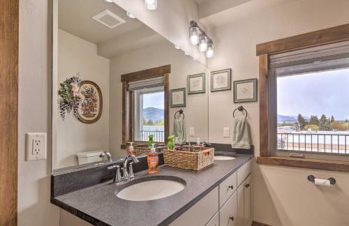 Cozy Columbia Falls Condo with Private Balcony! - Foto 19