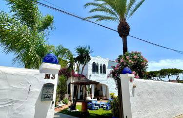 GATU Villa Lurberri, piscina privada, Parking, jardines -Mayores de 25 años y familias " - Foto 45