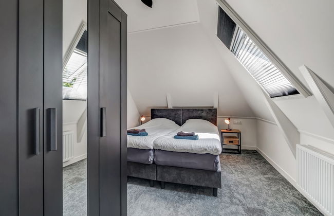 Stylish Farmhouse With Spa Tub - Foto 6