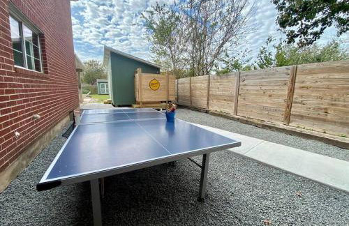 Amazing House with Pool, Arcade, Hot Tub and More - Accomodates 16 guests - Photo 32