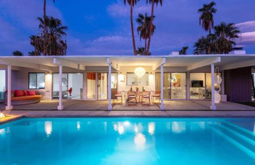 As seen on HGTV Desert Flippers The Pink Door - Foto 44