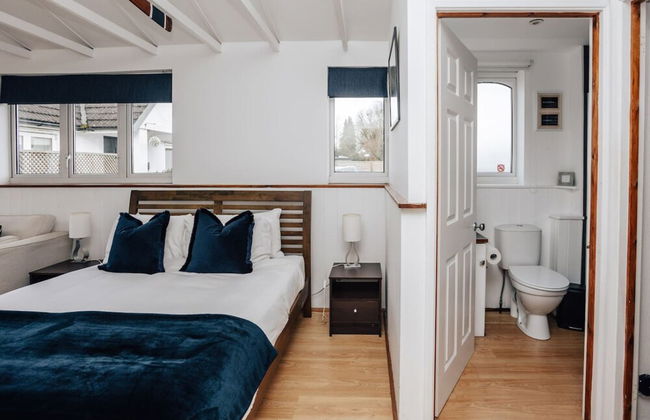 Riverside Cottage - From 1088 Per Night - Foto 39