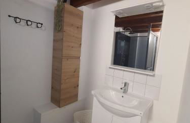 Maison auvergnate entièrement rénovée - Foto 8