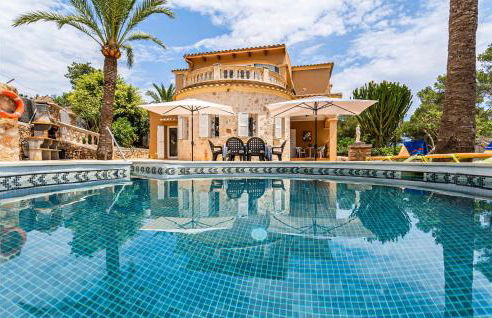 3 Bedroom Awesome Home In Porto Petro - Foto 1