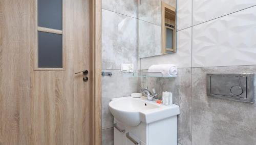 Zaciszny Dom HARALD - Taras & Ogród - Wyspa Wolin by Noclegi Renters - Foto 3