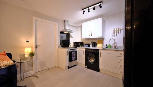 1 bedroom, 3 beds, M1, M62, Wi-Fi, Free Parking - Foto 4, stove, toaster