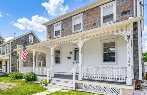 Near Nockamixon State Park Telford Apt with Porch! - Foto 24