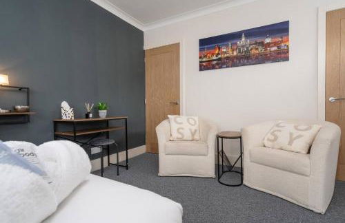 Woolton Rd Flat Near John Lennon Airport, Free Parking & Wifi - Pass the Keys - Foto 14