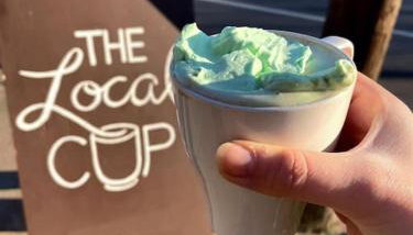 Step into School Spirit at the Golden Dome Getaway - Foto 4