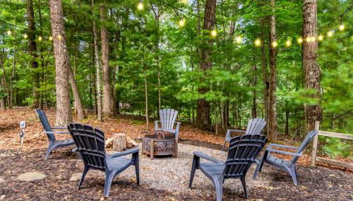 Downward Dog Lodge - Mountain Yoga Retreat, Hot Tub & Pet-Friendly Escape - Foto 3, Garden, Garden view