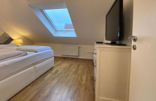 4 Zimmer Apartment, 125 qm, ruhig und zentrumsnah, max 5 Pers, Dachterasse, Garage, 1000 MBit - Foto 26