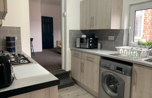 Rawling - Welcoming 3 bed apartment with free Wifi and Free Parking - Foto 3