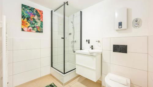 HeRo LiWing - Urban Jungle Loft Hamburg- bis zu 6 Personen - Photo 3, towels, Shower