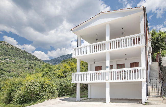 Crystal Sky Apartments - Foto 1