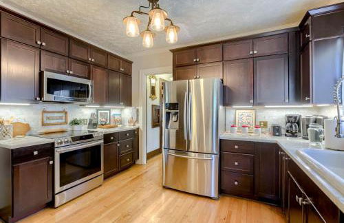 Hot Tub Midtown Omaha Fire Pit Close to Zoo - Foto 22