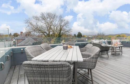 Elliot Oliver - Stunning Three Bedroom Penthouse With Large Terrace & Parking - Foto 28
