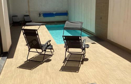 HouseSleeps6-Pool-Beach-Garden-Solarium-PetOK - Foto 9