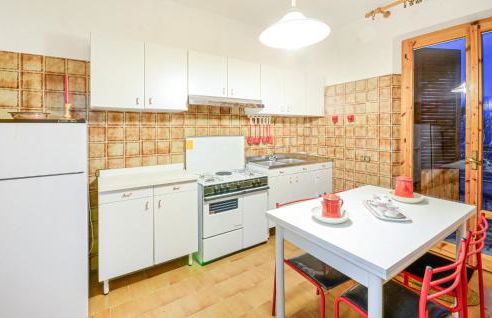 6 Bedroom Stunning Home In Monticello Amiata - Foto 26