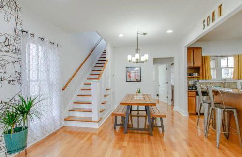 Vibrant Trendy Two Bedroom Home Near Marathon Village - Foto 12