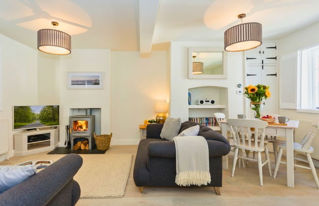 Croyde Victoria Cottage 2 Bedrooms - Photo 19