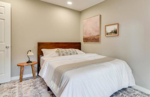 Peace and Serenity in Gresham! Sleek Home with Yard - Photo 17