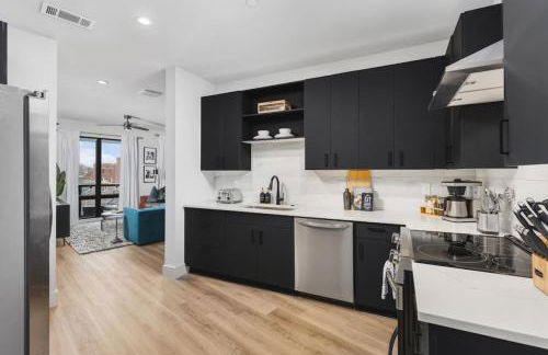 Premium Condo with Huge Patio near Vanderbilt & Downtown - Foto 13